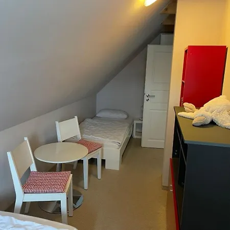 Semesterbostad Reetdachhaus 